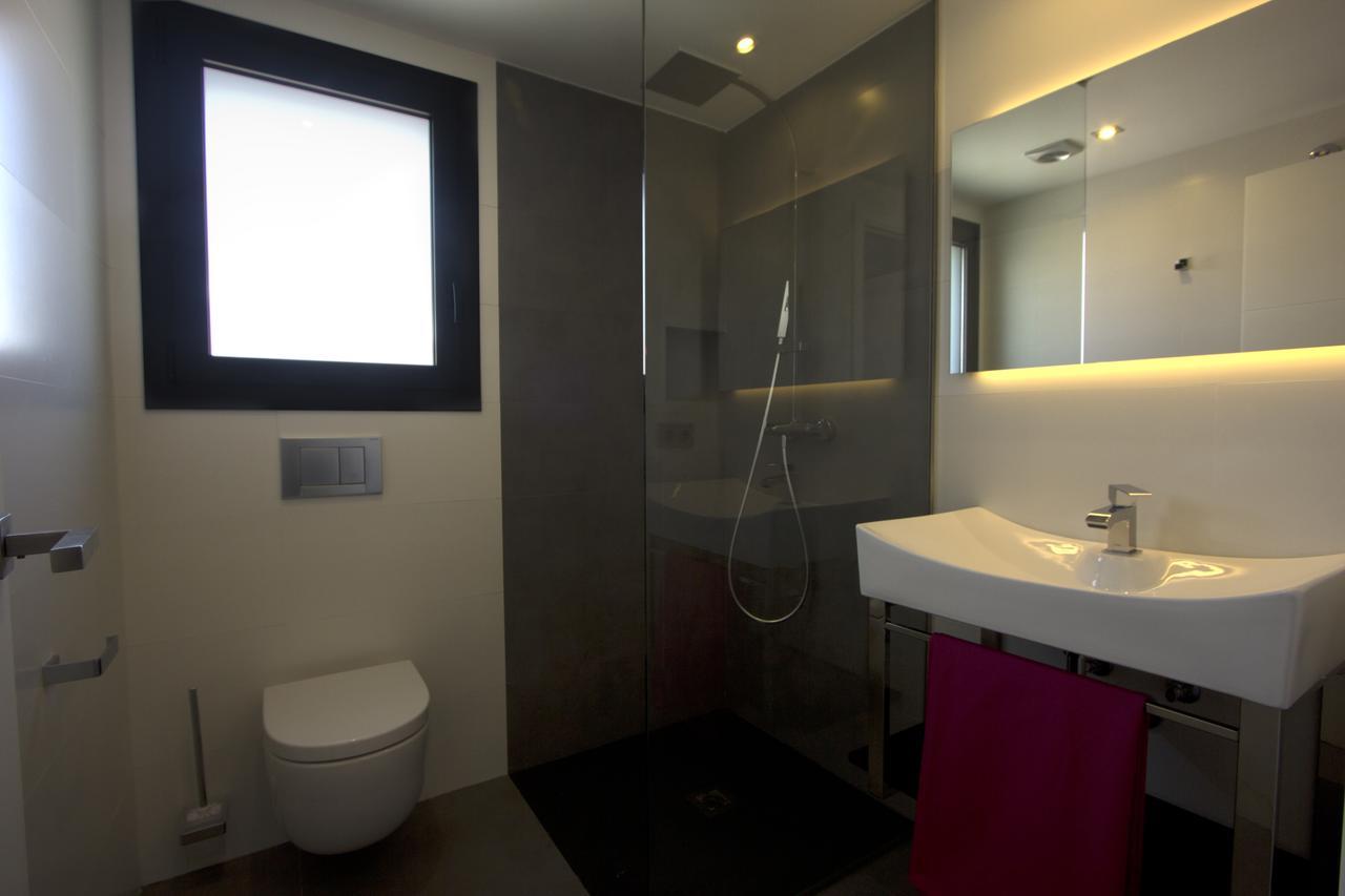 Inmosantos Nuria Apartment Roses