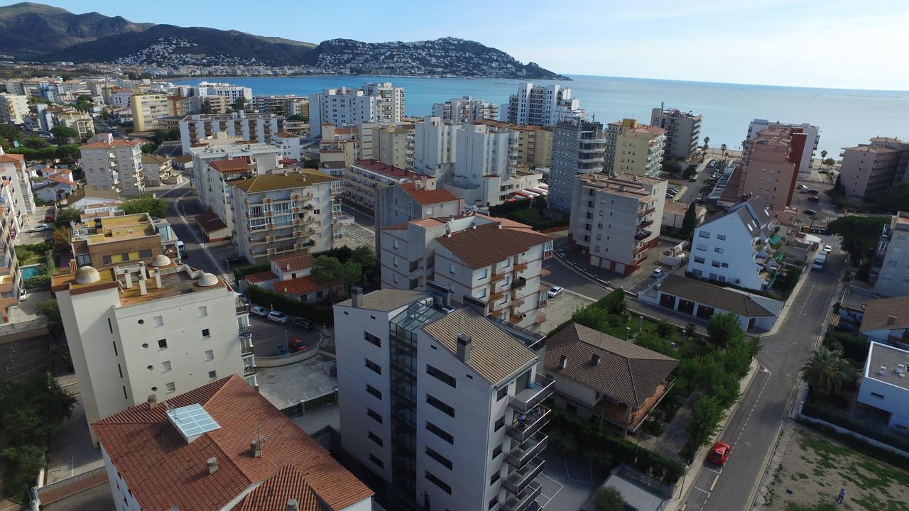 Inmosantos Nuria Apartament *